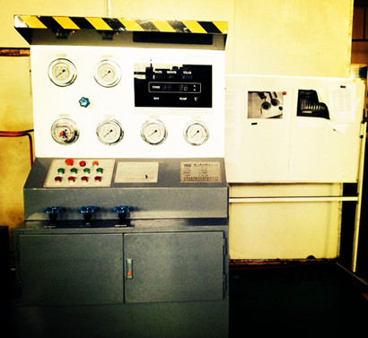 Valve hydraulic test stand